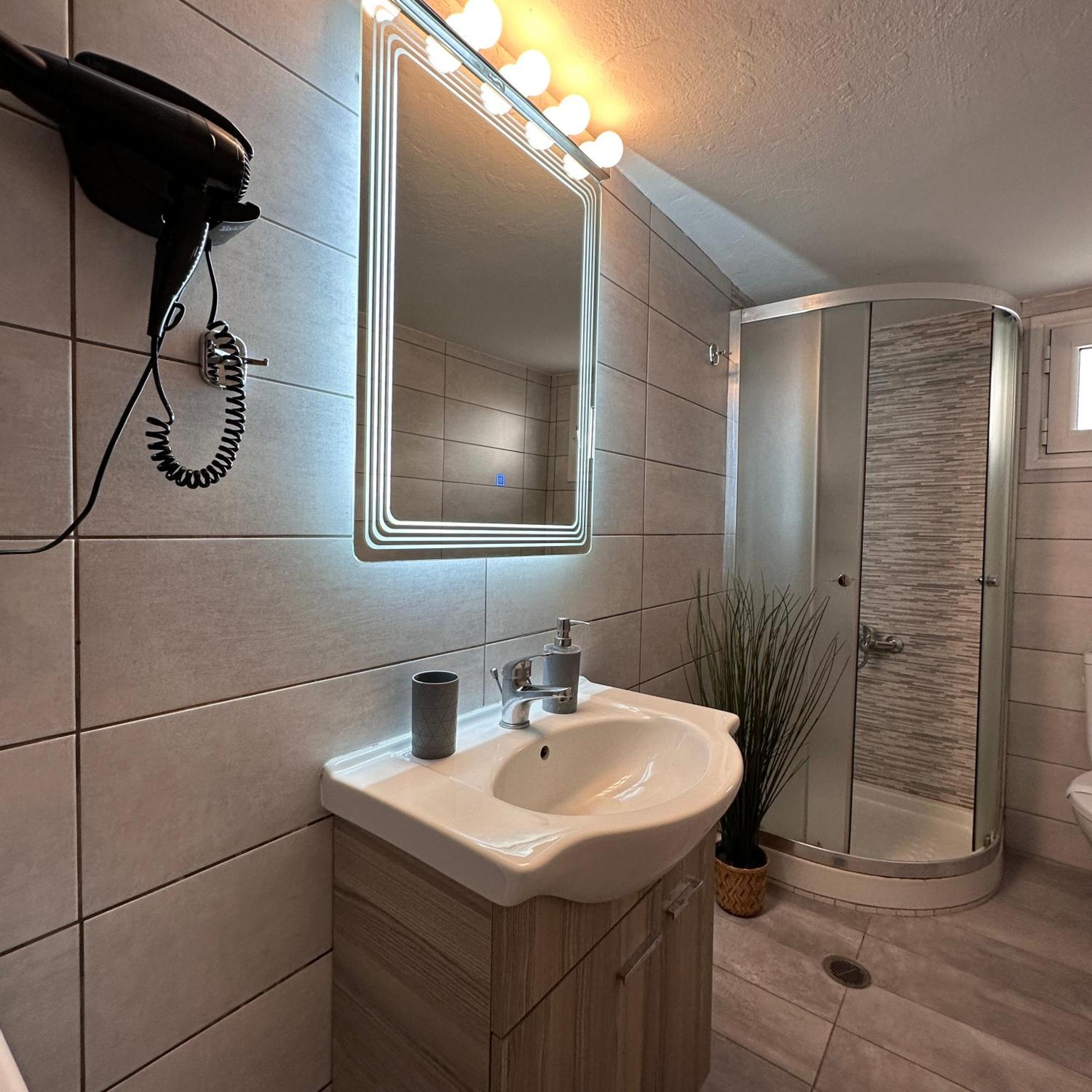 Anemome Deluxe Apartment Салоніки Екстер'єр фото